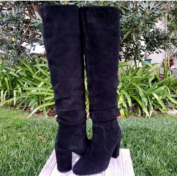 Chic Steve Madden Luxe Black Suede Boots - Picture 3 of 7